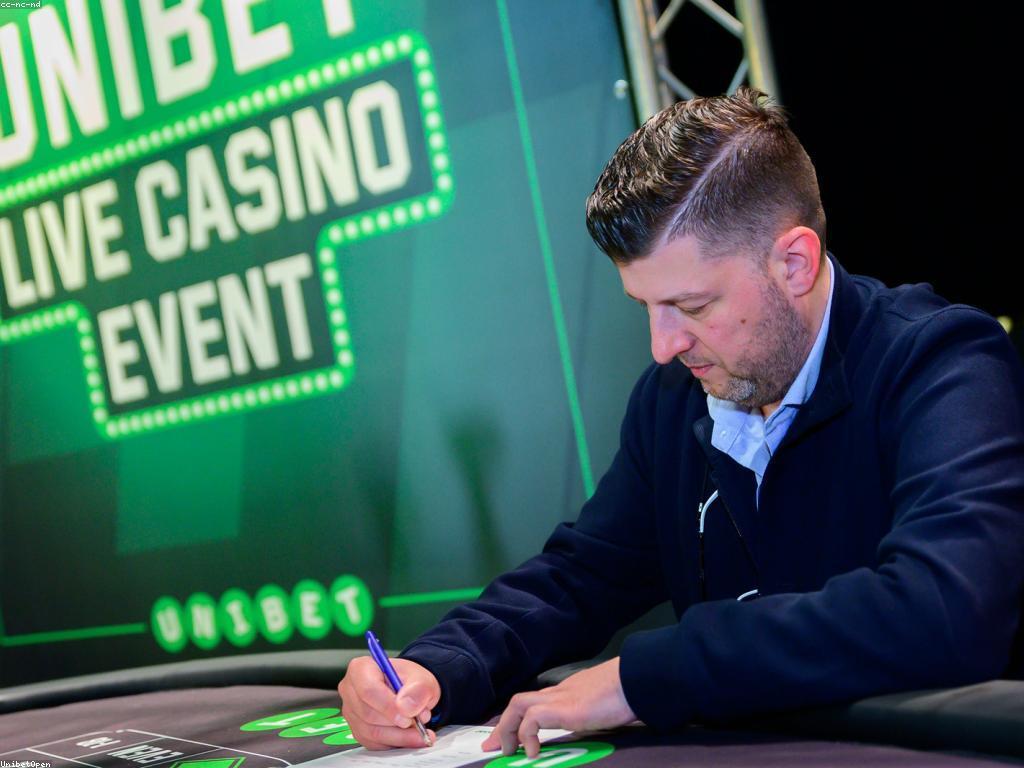 មគ្គុទេសក៍ចំណេះដឹងអំពីស្លុត