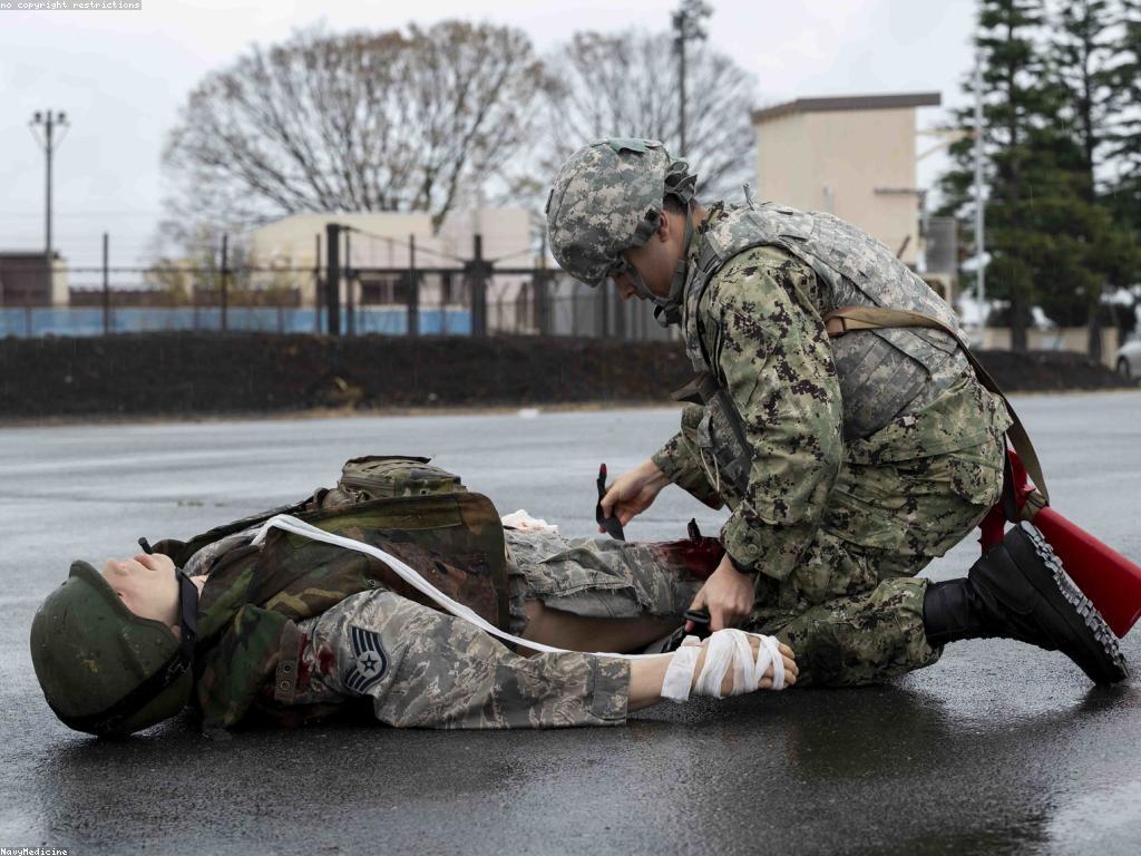 បច្ចេកទេសក្បាច់ស្លុតមួយកម្រិតកាន់តែខ្ពស់
